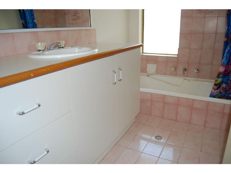 1 Norling Road, High Wycombe WA 6057