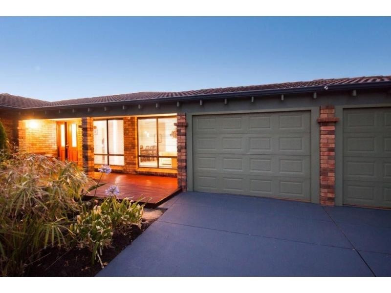 1 WHITBURN Road, Kingsley WA 6026