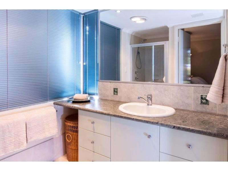 1 WHITBURN Road, Kingsley WA 6026