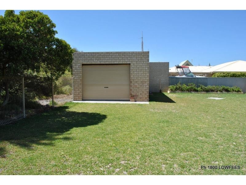 19 AYRES Crescent, Lancelin WA 6044