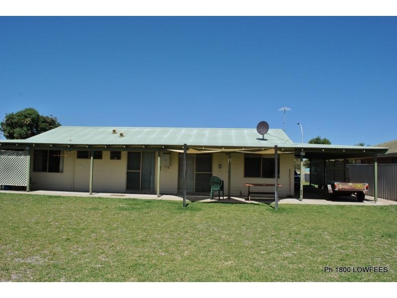 19 AYRES Crescent, Lancelin WA 6044