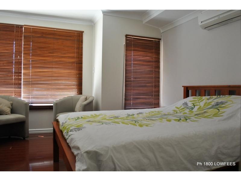 5 KUMARINA Drive, Secret Harbour WA 6173