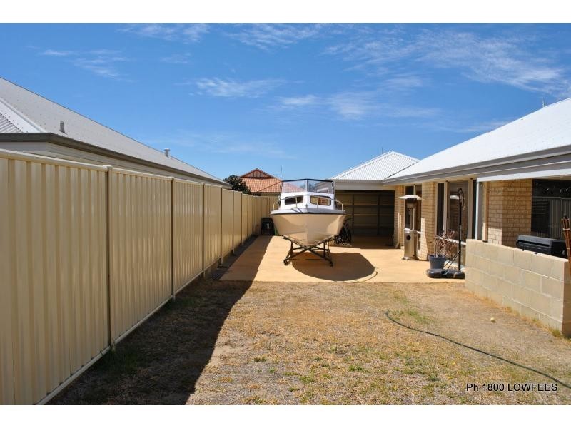 5 KUMARINA Drive, Secret Harbour WA 6173