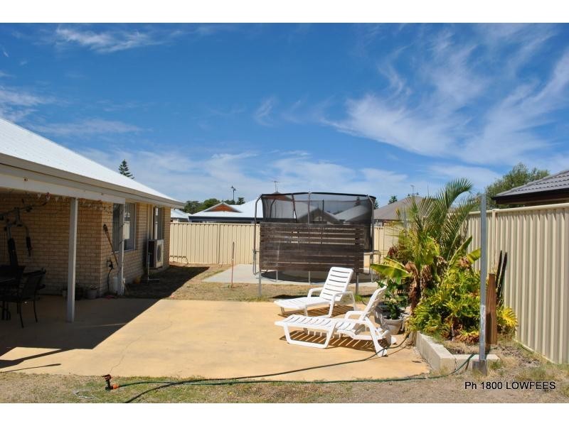 5 KUMARINA Drive, Secret Harbour WA 6173