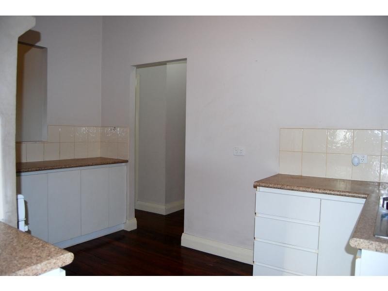 1930 Thomas Road, Glen Forrest WA 6071