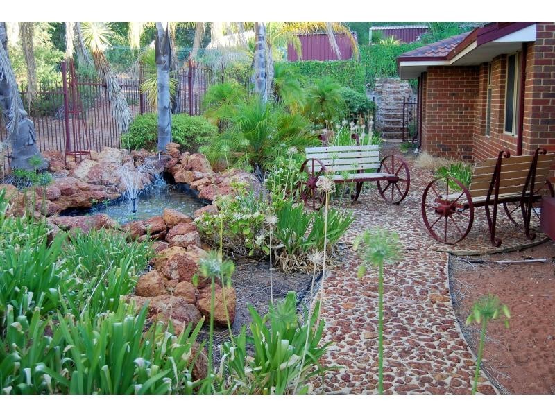 1930 Thomas Road, Glen Forrest WA 6071