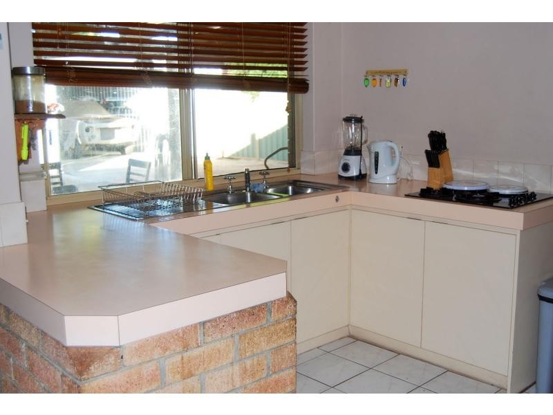 18 Logan Court, Seville Grove WA 6112