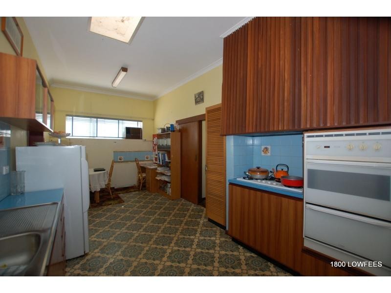 21 THE GROVE, Wembley WA 6014
