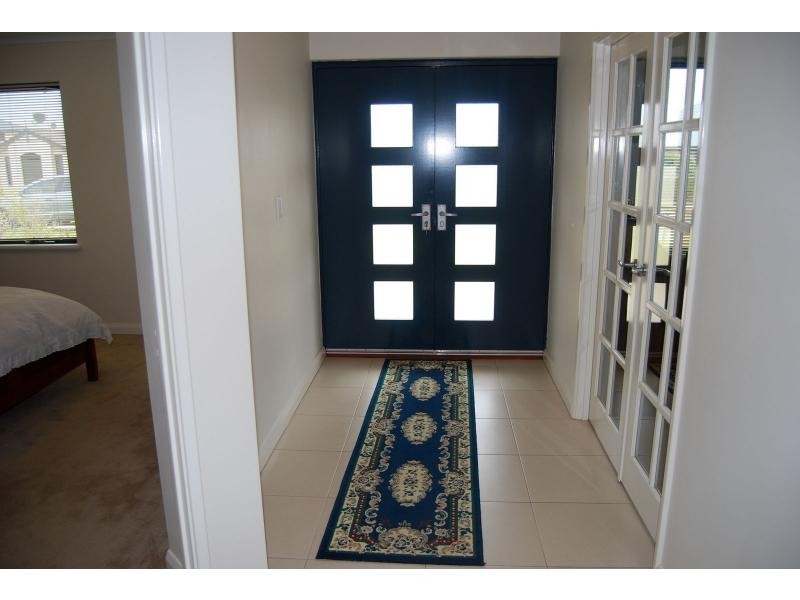 6 Vitesse Approach, Shoalwater WA 6169