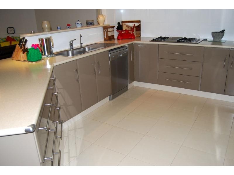 6 Vitesse Approach, Shoalwater WA 6169