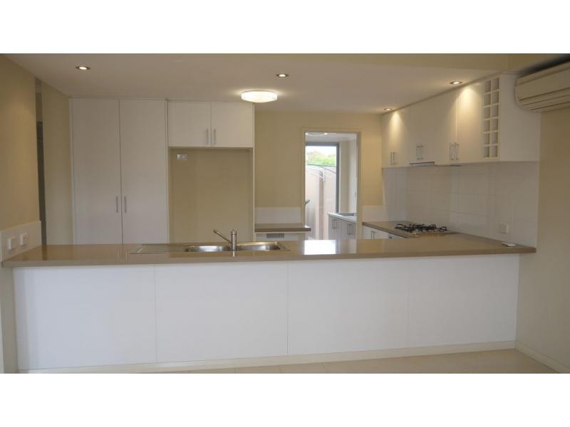 17/183 Marmion Street, Fremantle WA 6160