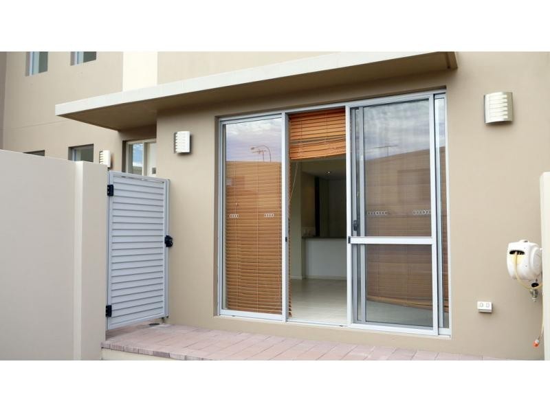 17/183 Marmion Street, Fremantle WA 6160