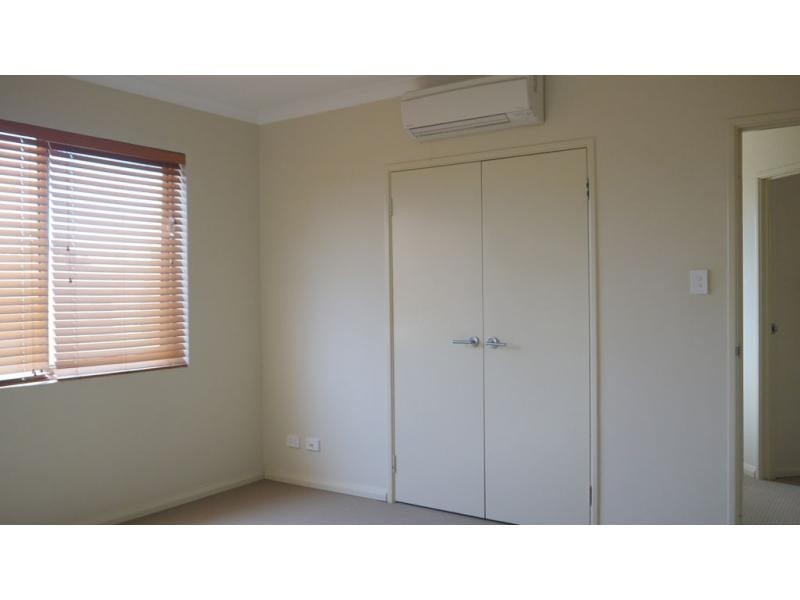 17/183 Marmion Street, Fremantle WA 6160