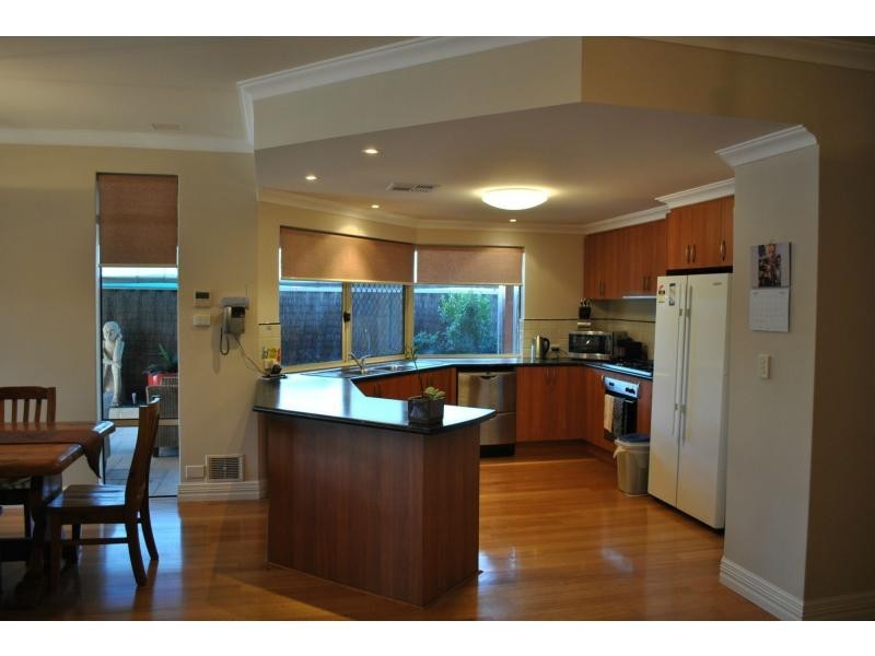 47 MERRANG Circuit, Carramar WA 6031