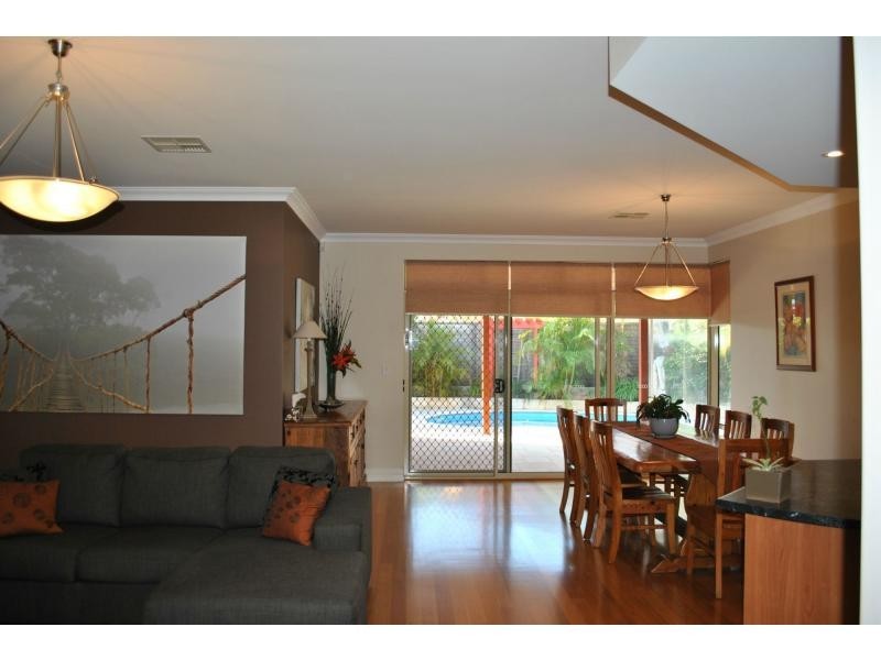 47 MERRANG Circuit, Carramar WA 6031