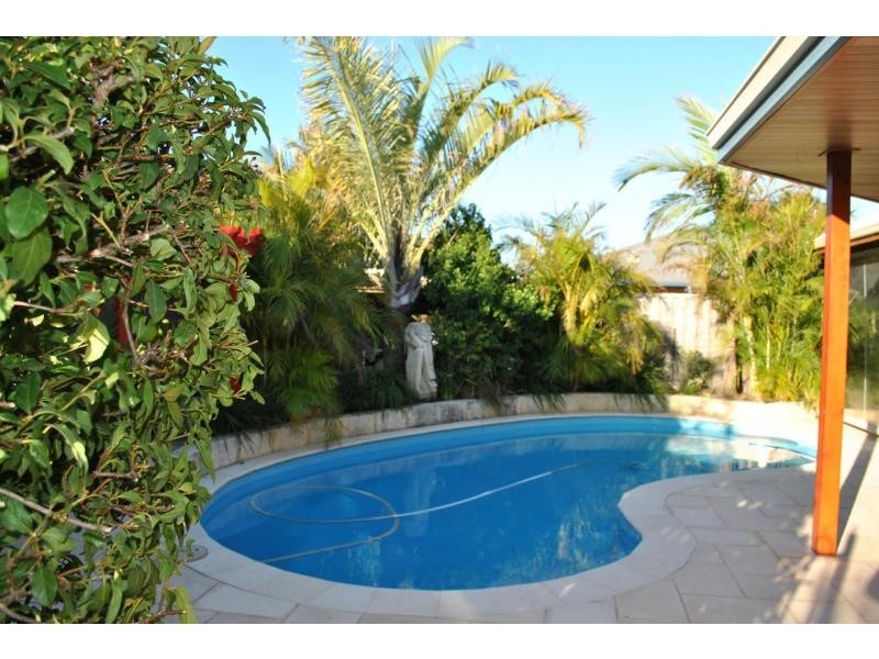 47 MERRANG Circuit, Carramar WA 6031