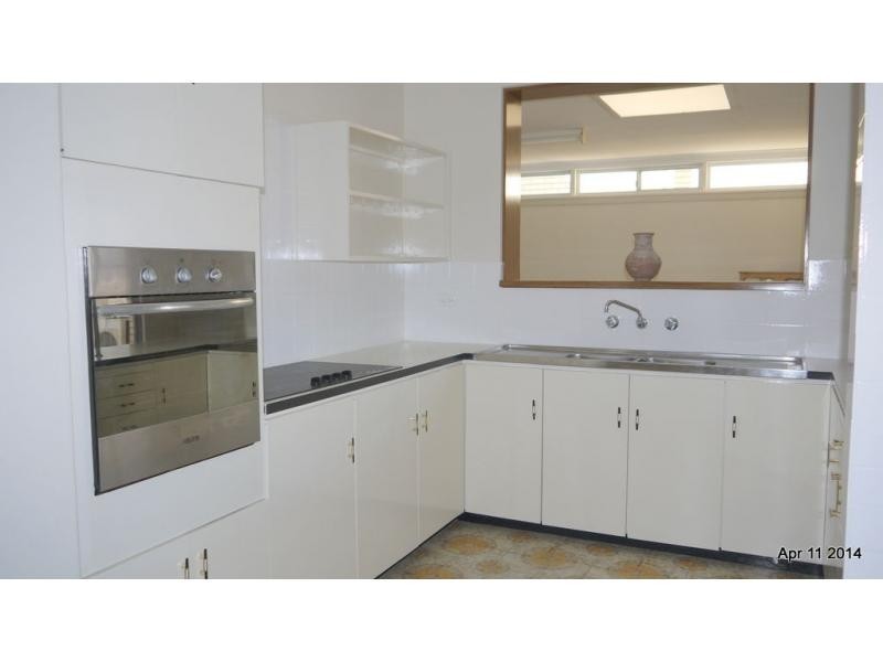 2/309 Cape Street, Yokine WA 6060