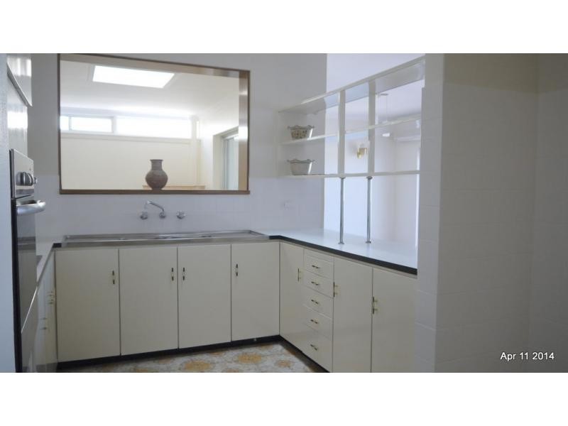 2/309 Cape Street, Yokine WA 6060