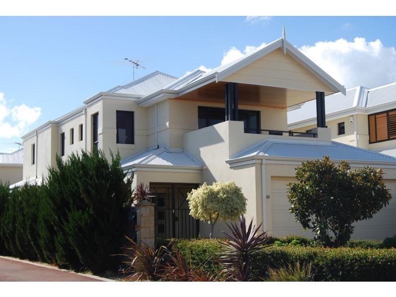 10 Sirrocco Drive, Erskine WA 6210