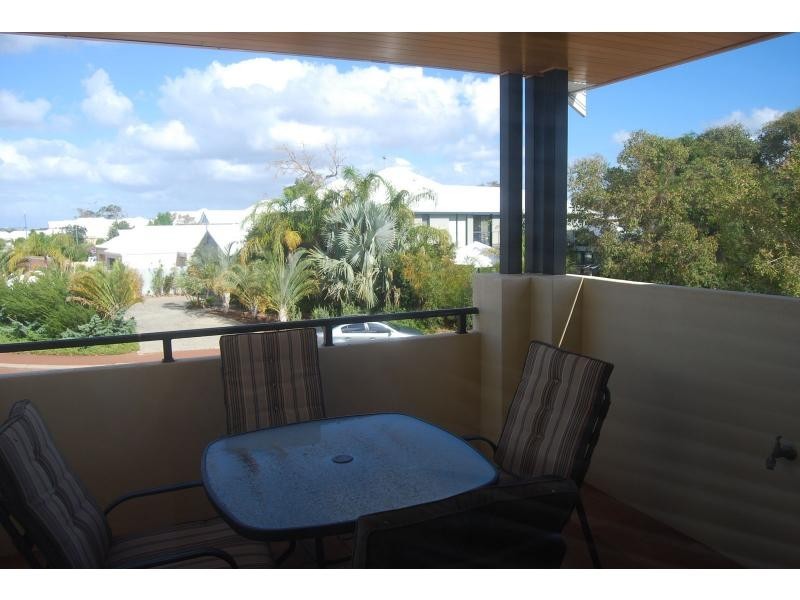 10 Sirrocco Drive, Erskine WA 6210