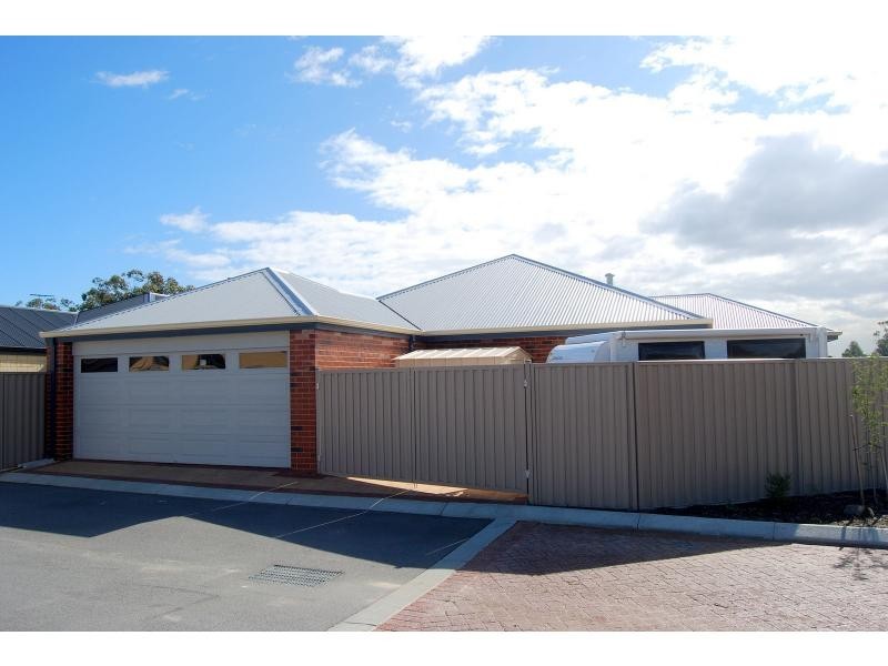 24 Breton Bend, Baldivis WA 6171