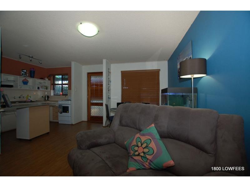 Unit 7/390 HECTOR Street, Yokine WA 6060