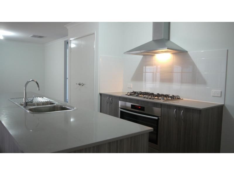 5 Mercado Way, Alkimos WA 6038