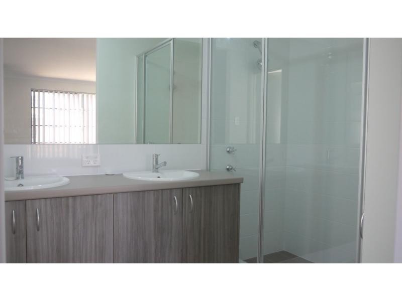 5 Mercado Way, Alkimos WA 6038