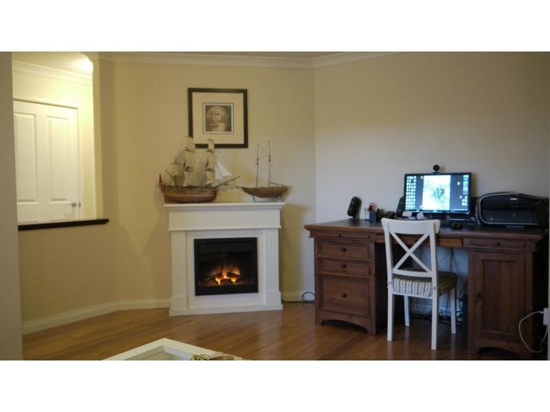 12 Taroona Lane, Currambine WA 6028