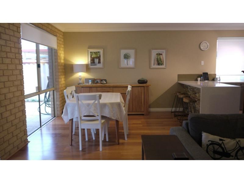 12 Taroona Lane, Currambine WA 6028