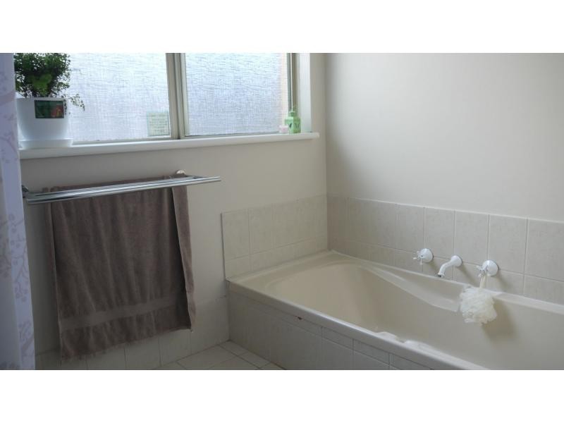 12 Taroona Lane, Currambine WA 6028