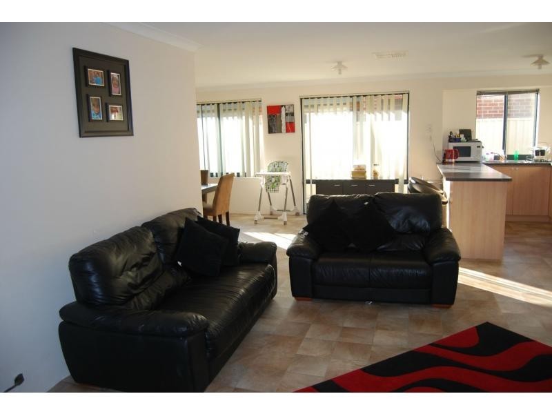 11 Kumarina Drive, Secret Harbour WA 6173