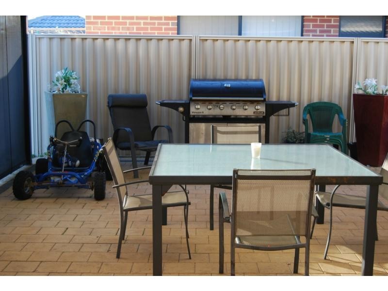 11 Kumarina Drive, Secret Harbour WA 6173