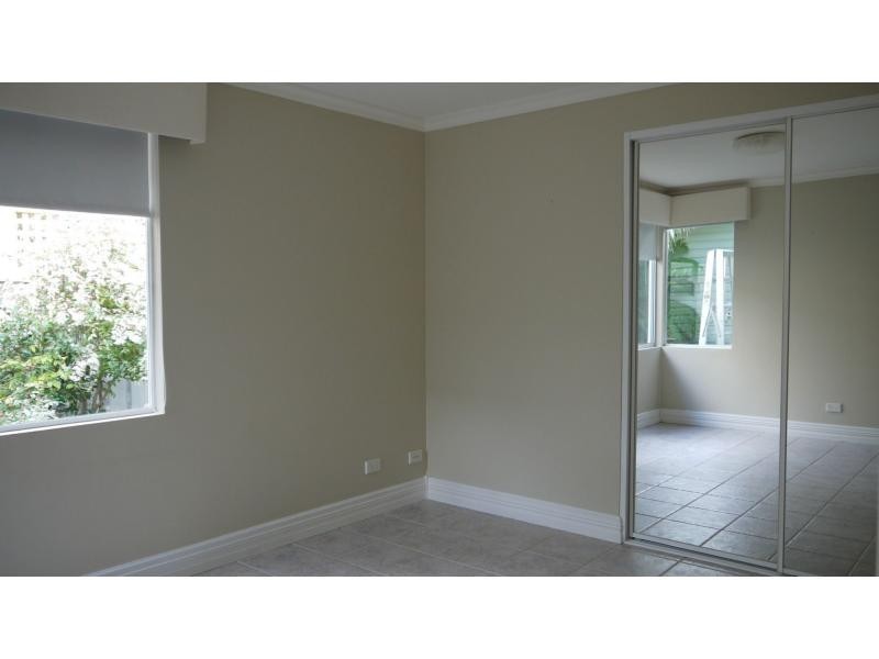 19 Queensbury Road, Joondalup WA 6027