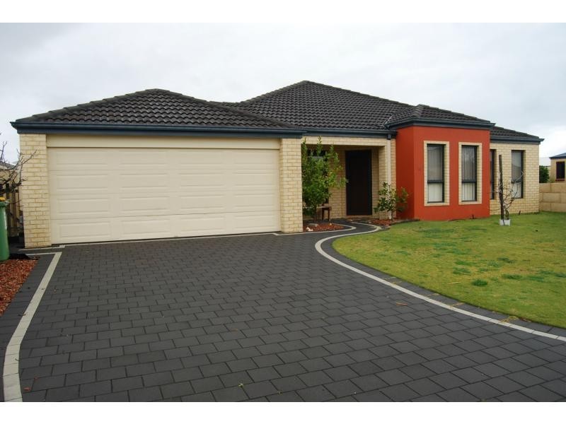 14 Britawast Road, Madora Bay WA 6210