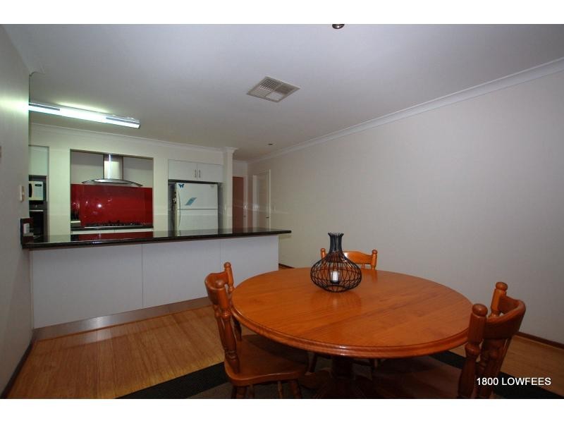 10 GENOA Court, Kingsley WA 6026