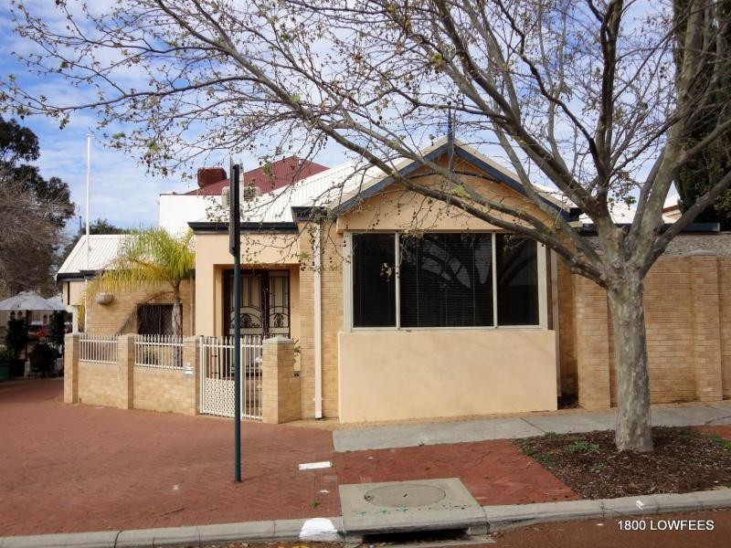 63 Regents Park Rd, Joondalup WA 6027