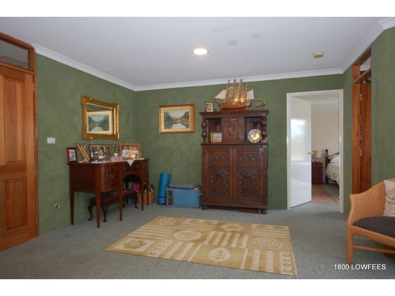 4 TARWHINE Turn, Yanchep WA 6035