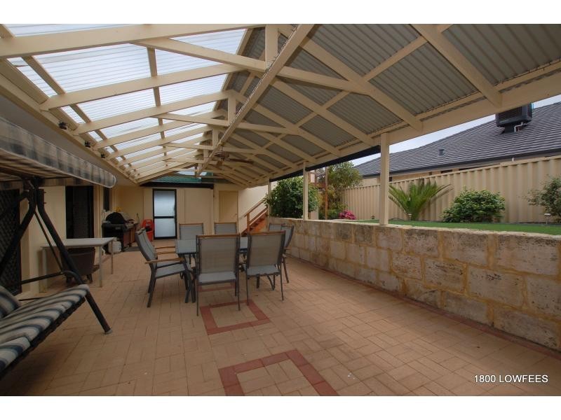 4 TARWHINE Turn, Yanchep WA 6035