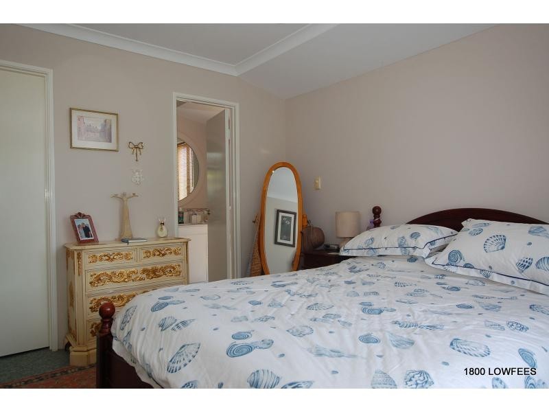 4 TARWHINE Turn, Yanchep WA 6035