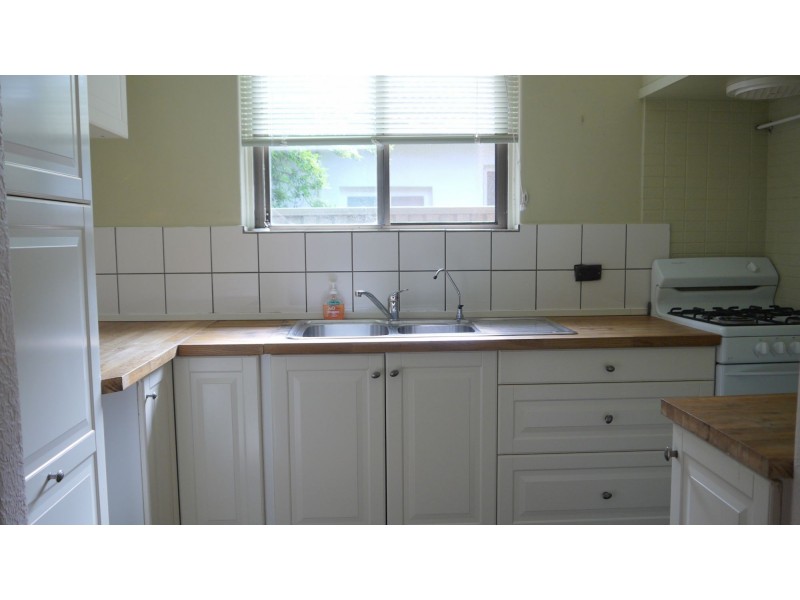 44 Salisbury Street, St James WA 6102