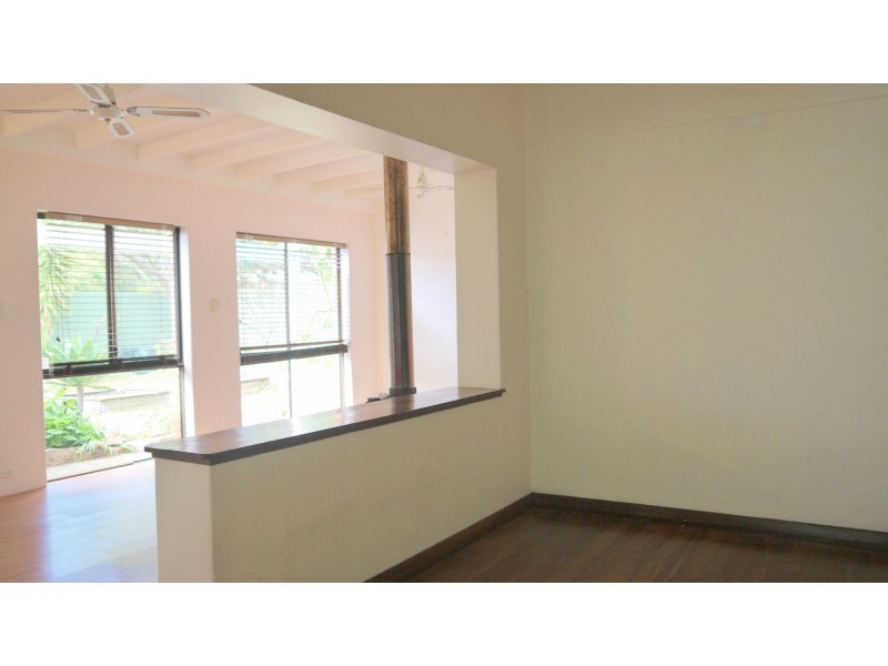 44 Salisbury Street, St James WA 6102