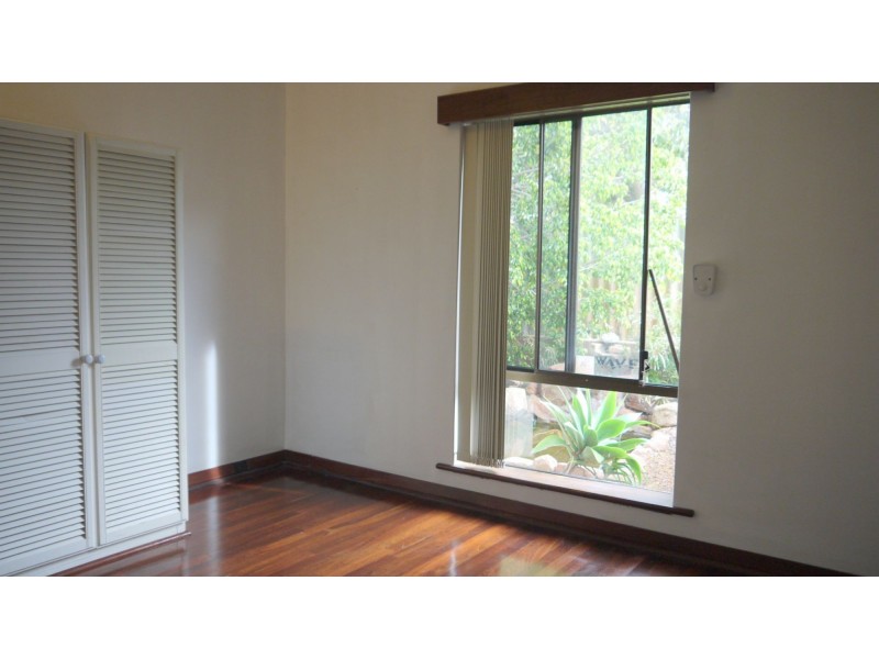 44 Salisbury Street, St James WA 6102