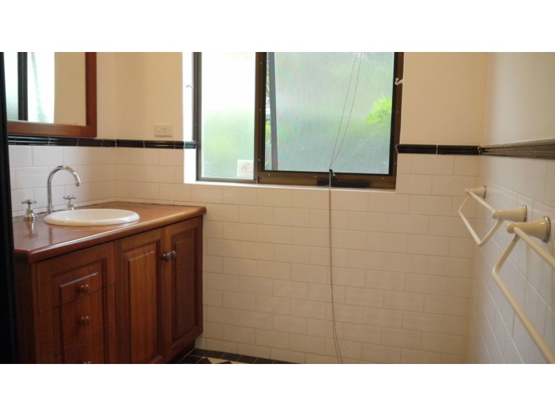 44 Salisbury Street, St James WA 6102