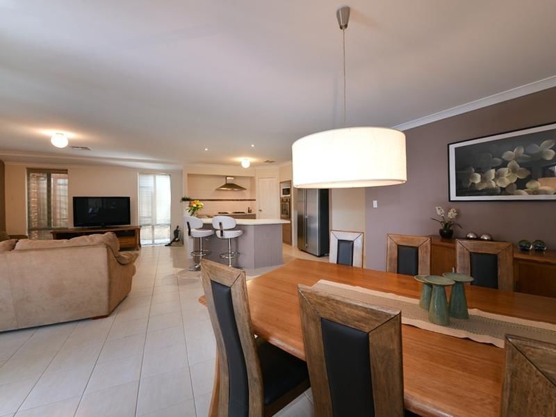 3 Provost Way, Tapping WA 6065