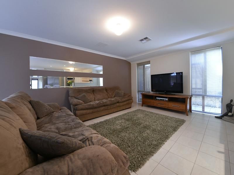 3 Provost Way, Tapping WA 6065