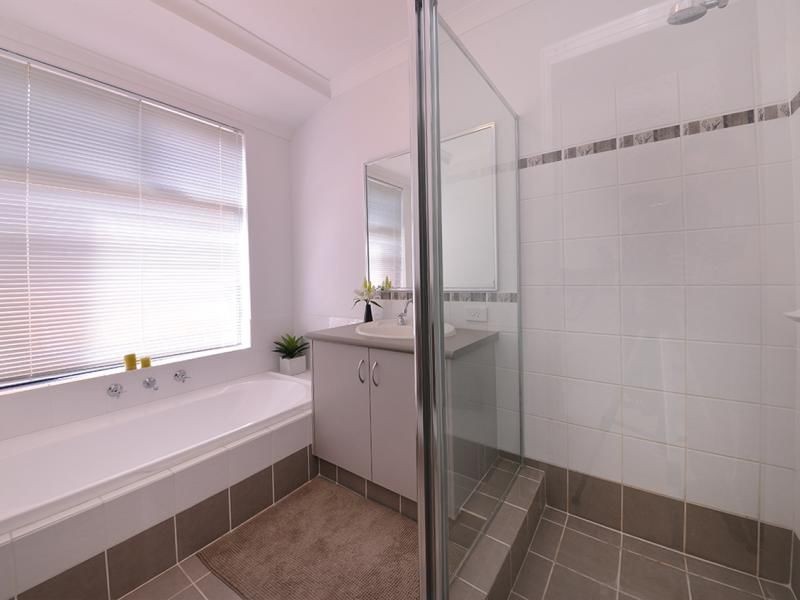 3 Provost Way, Tapping WA 6065