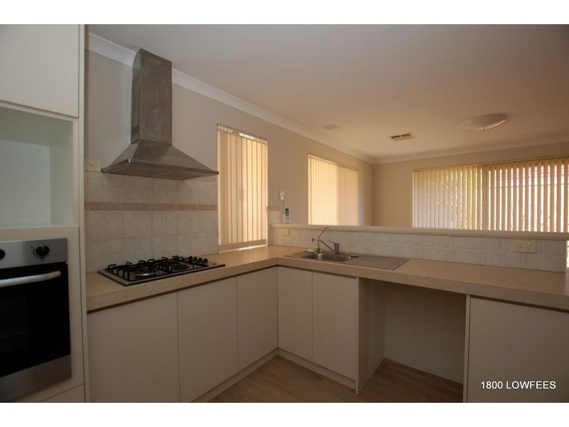 Duplex A/12 CANARA Road, Westminster WA 6061