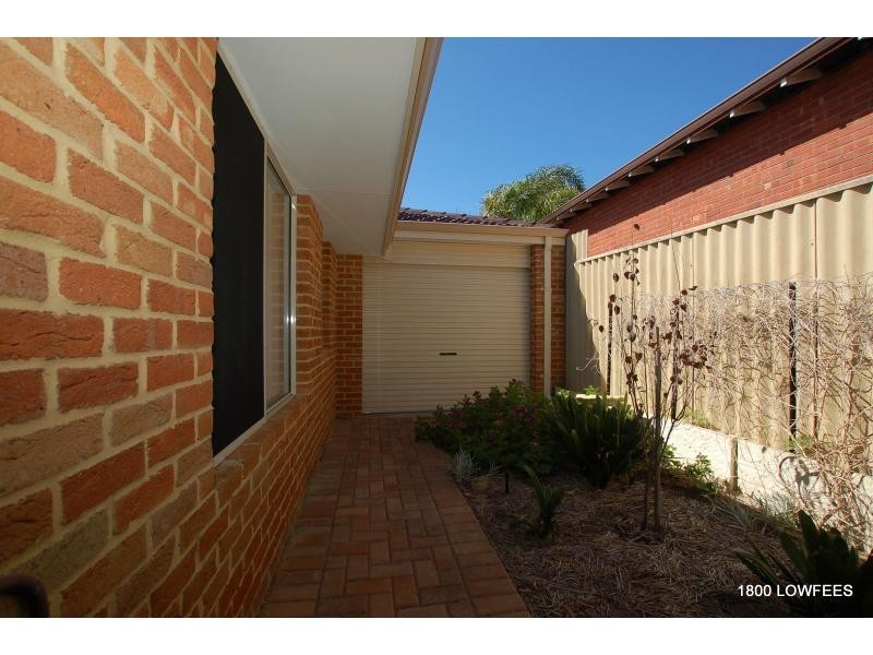 Duplex A/12 CANARA Road, Westminster WA 6061