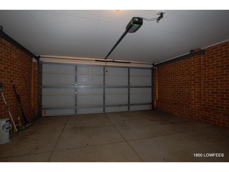 Duplex A/12 CANARA Road, Westminster WA 6061